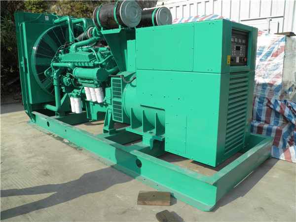 郧西发电机租赁-厂家给大家介绍发电机失磁现象